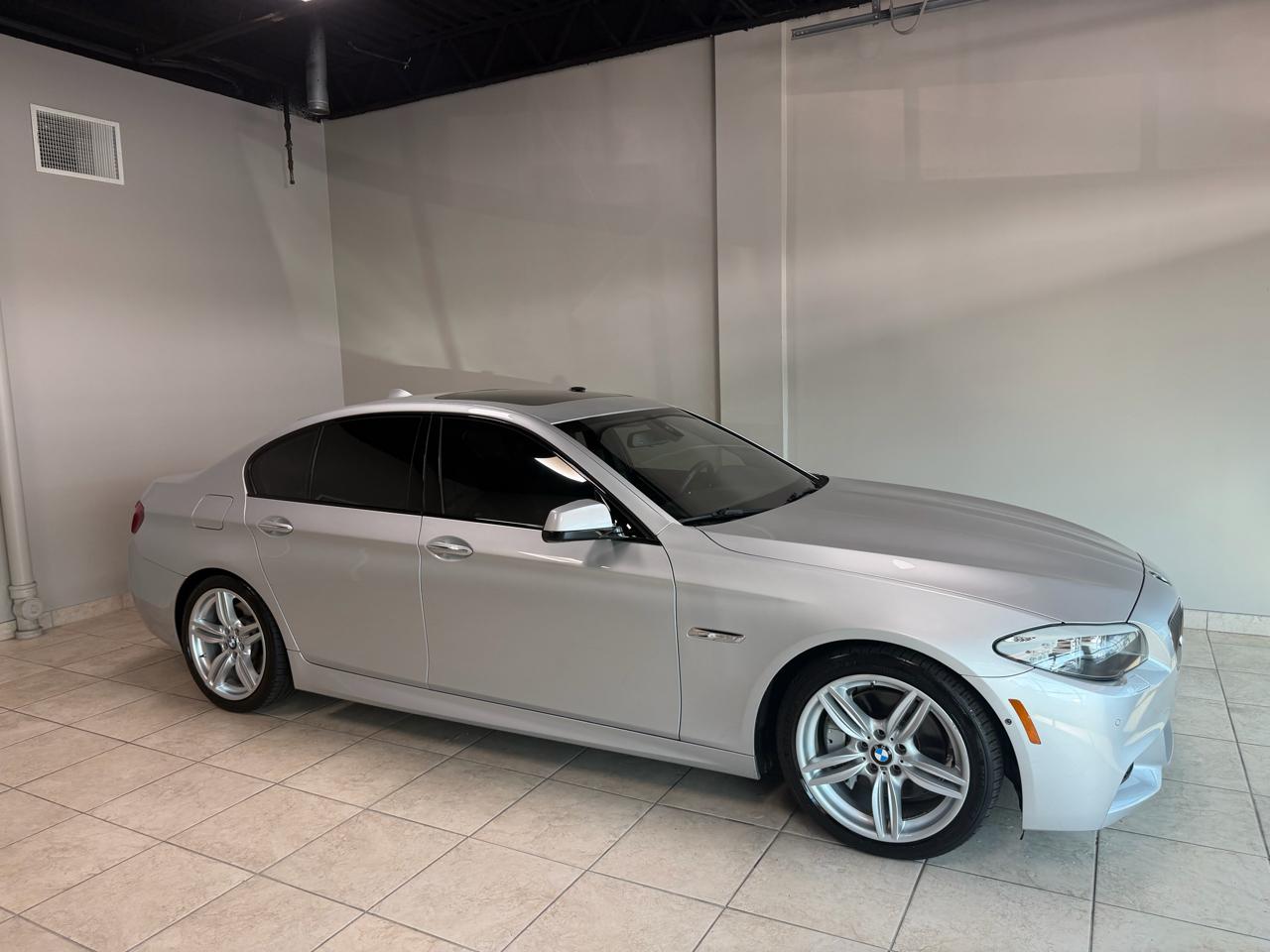 bmw 5 series 2012 WBAFR9C56CDV59459 image bmw 5 series 2012 WBAFR9C56CDV59459 image